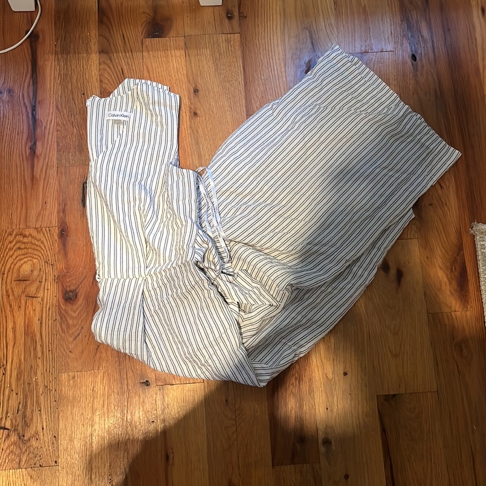 Jumpsuit - Picture 3 of 3